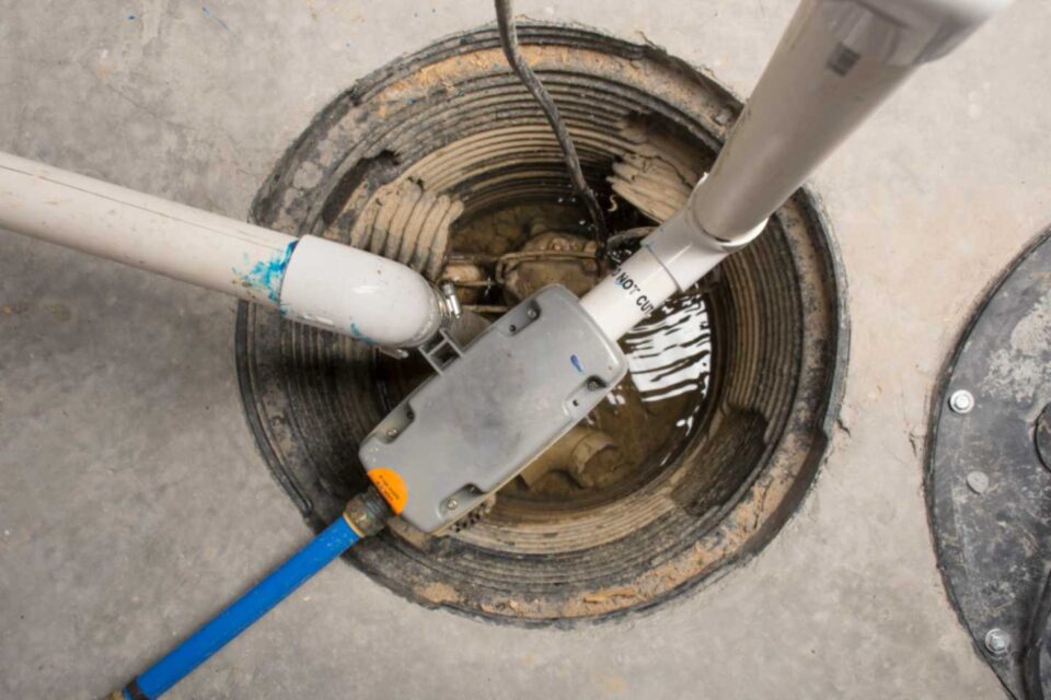 What's the Place of Sump Pumps in the Crawl Space? - Foundation Recovery  Systems